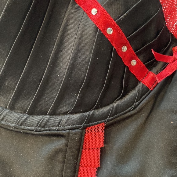 Red and Black Corset Teddy - Fredrick’s of Hollywood - Picture 10 of 15